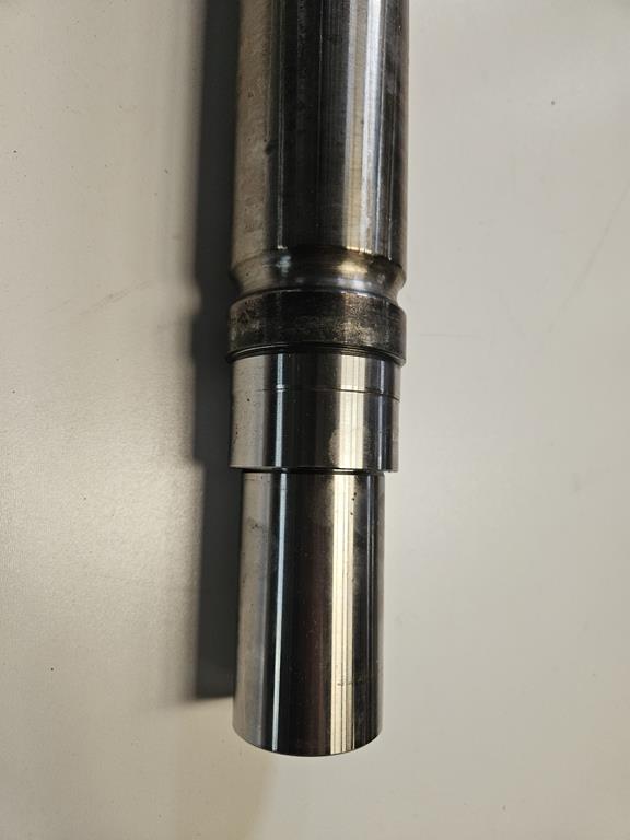 2 Wałek rolkowy 84222576