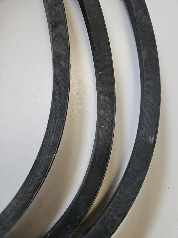 3 Pas klinowy SPB 3550