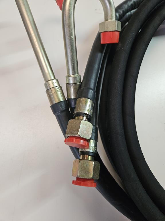 3 Wąż 85806609 cnh