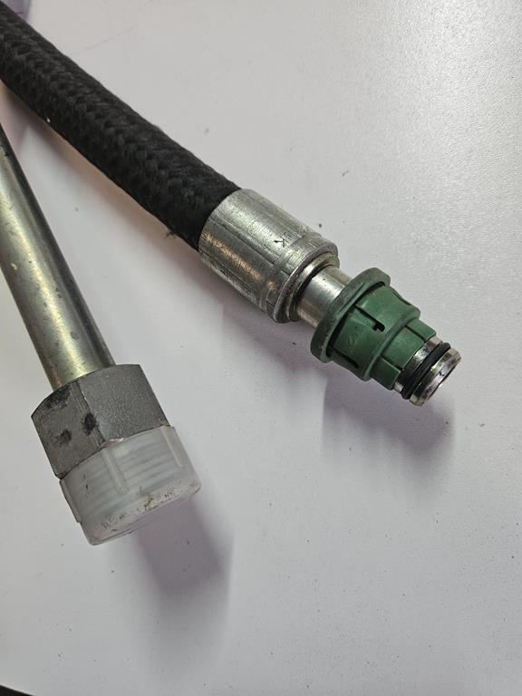 3 Wąż hydrauliczny 87354244