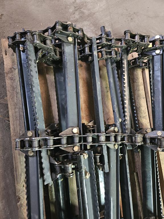 4 Łańcuch podajnika 48103500