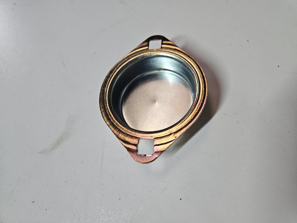 4 Pokrywa 750092 cnh