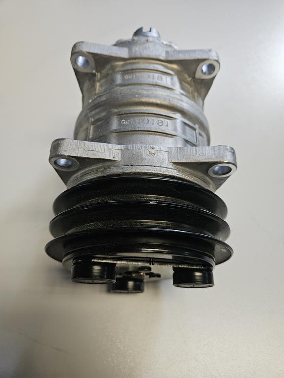 4 Sprężarka klimatyzacji Seltec TM-15HS