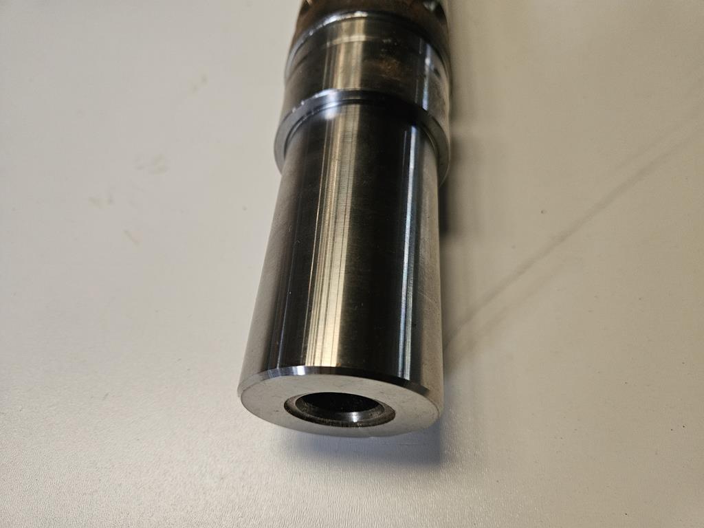 4 Wałek rolkowy 84222576