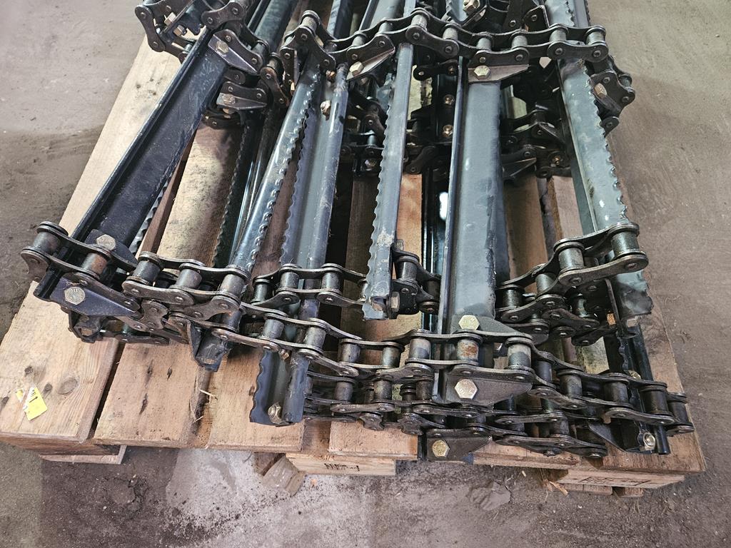 5 Łańcuch podajnika 48103500