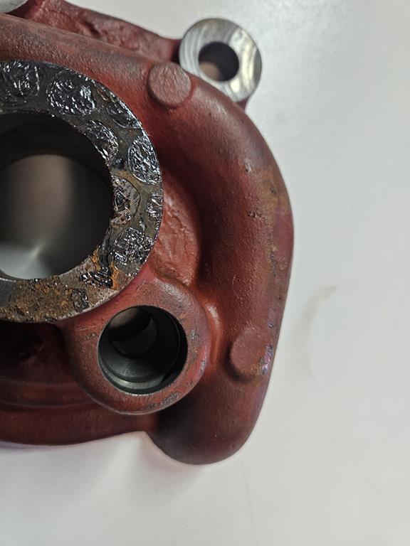 6 Obudowa pompy 1345684C1