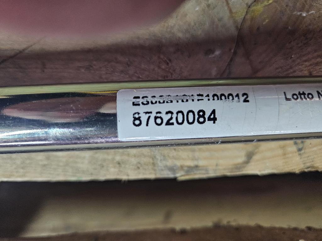 6 Przewód hydrauliczny 87620084