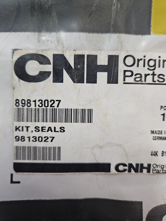 Zestaw uszczelnień 89813027