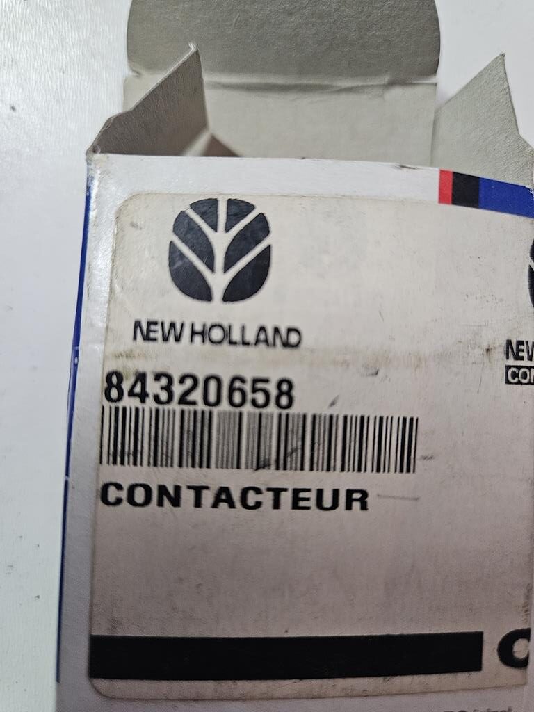 7 Przełącznik 84320658