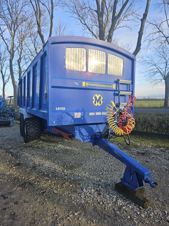 02 Przyczepa rolnicza tandem Marshall