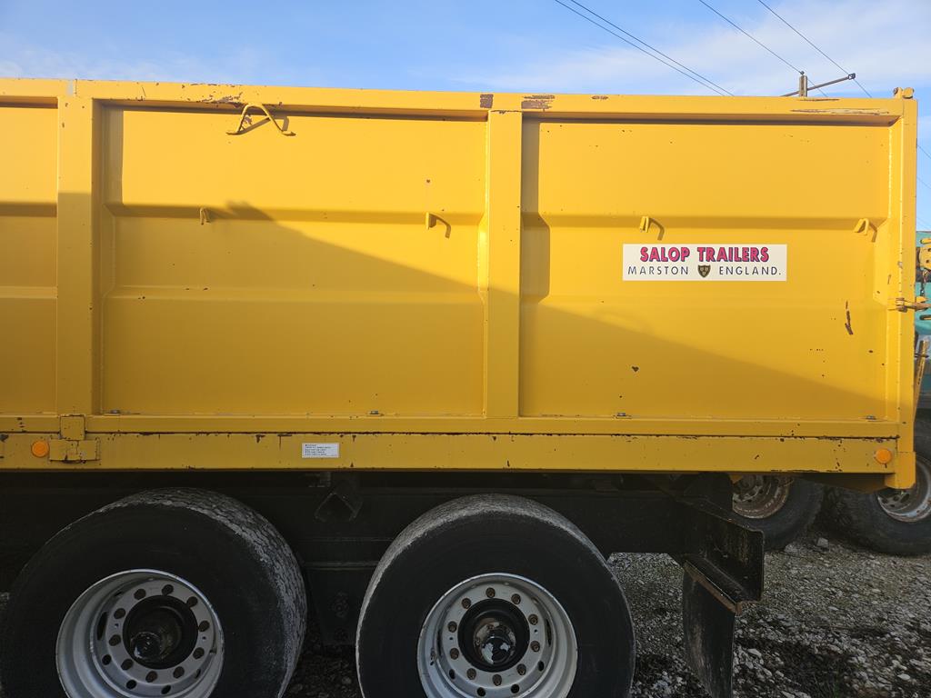 19 Przyczepa rolnicza skorupowa Marston