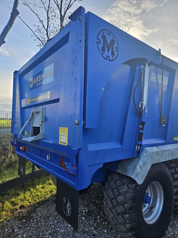 21 Przyczepa rolnicza tandem Marshall