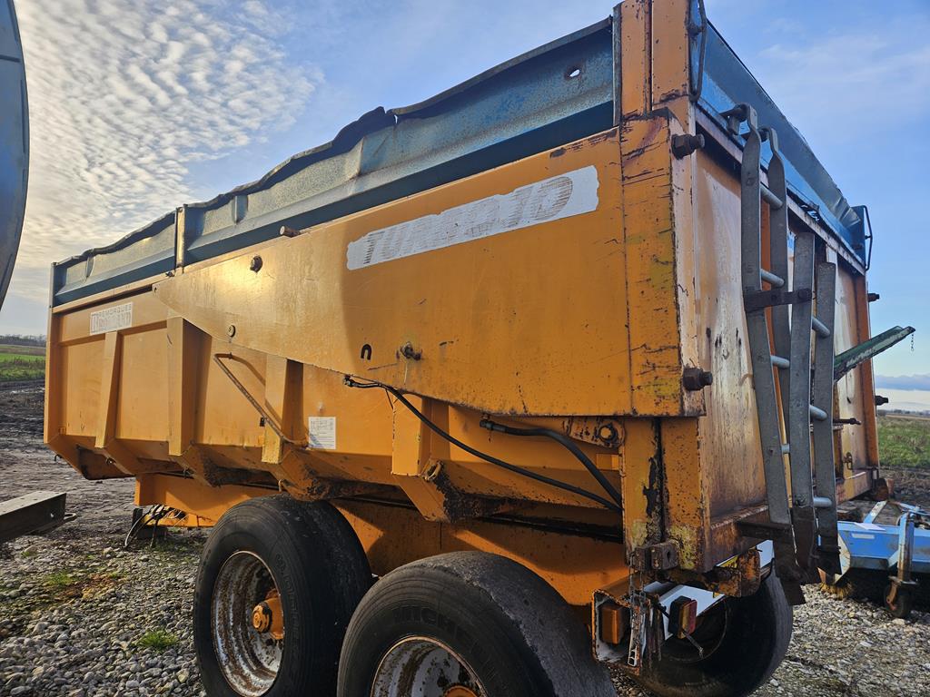 21 Przyczepa tandem wywrotka Rolland