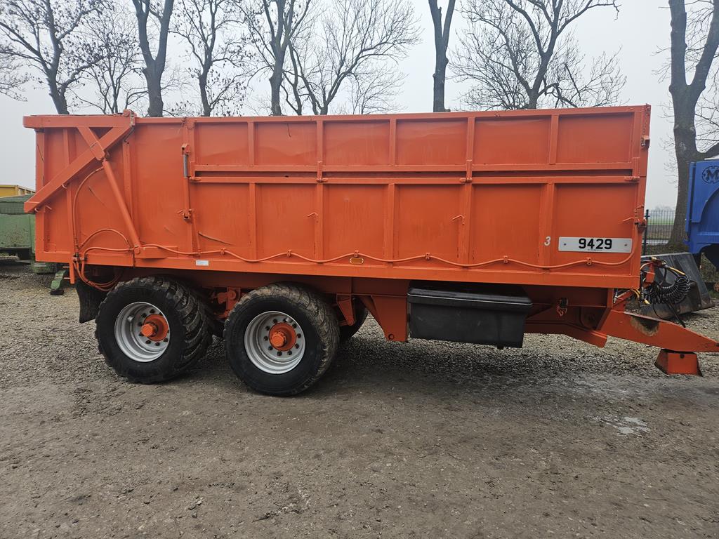 06 Przyczepa rolnicza Richard Larrington