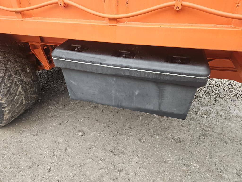 08 Przyczepa rolnicza Richard Larrington