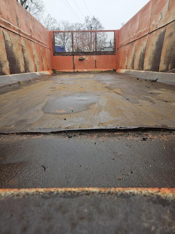 17 Przyczepa rolnicza Richard Larrington