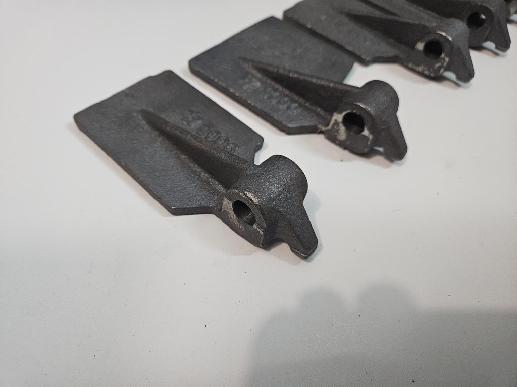 06Klapka lemiesza zestaw