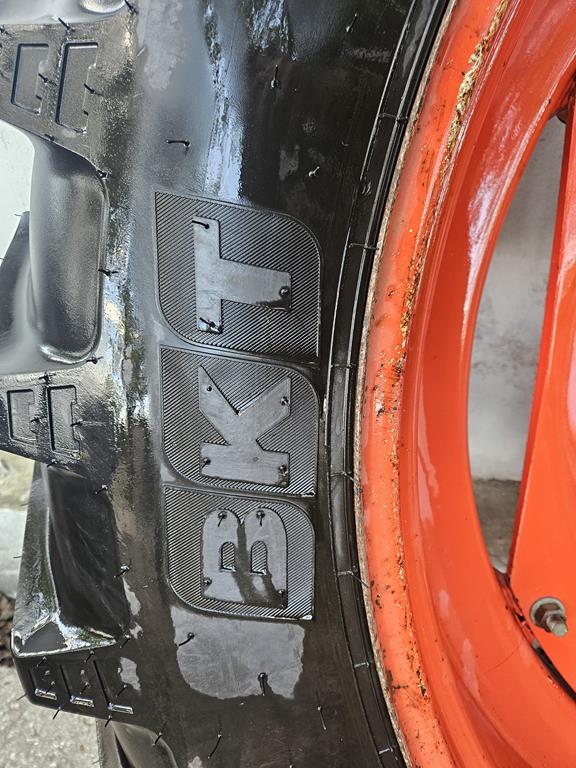05 Koła rolnicze wąskie 13.6R48