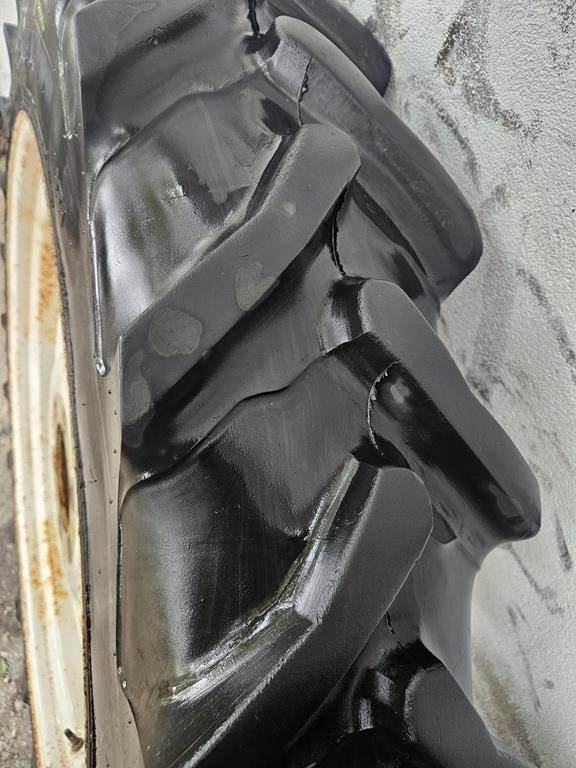 06 Koła wąskie 9.5R36