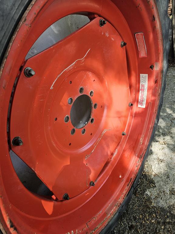 10 Koła rolnicze wąskie 13.6R48