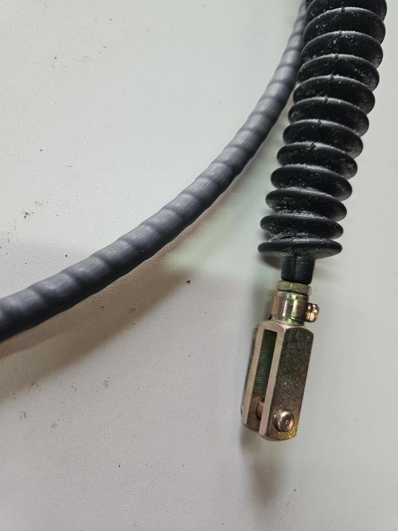 3 Linka pedału gazu 910-52100
