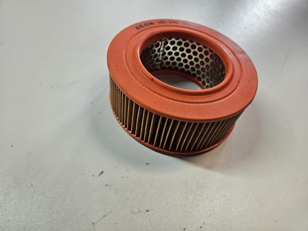 Filtr powietrza MD240