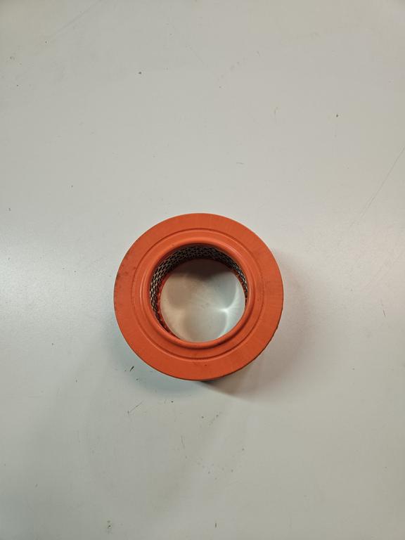 3 Filtr powietrza MD240