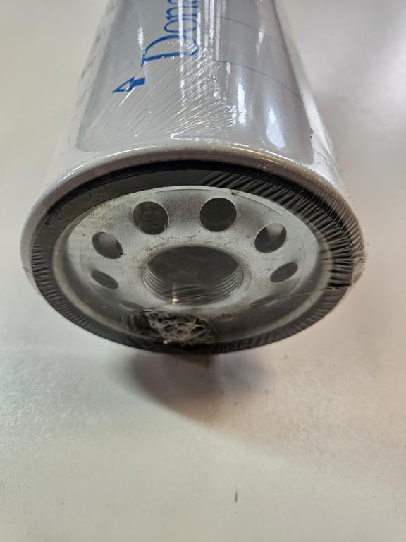 2 Filtr oleju P550425