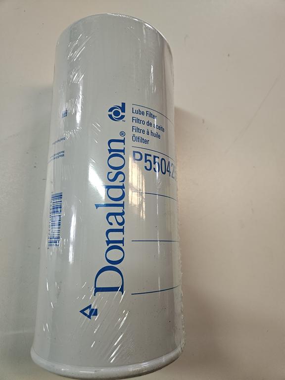 3 Filtr oleju P550425